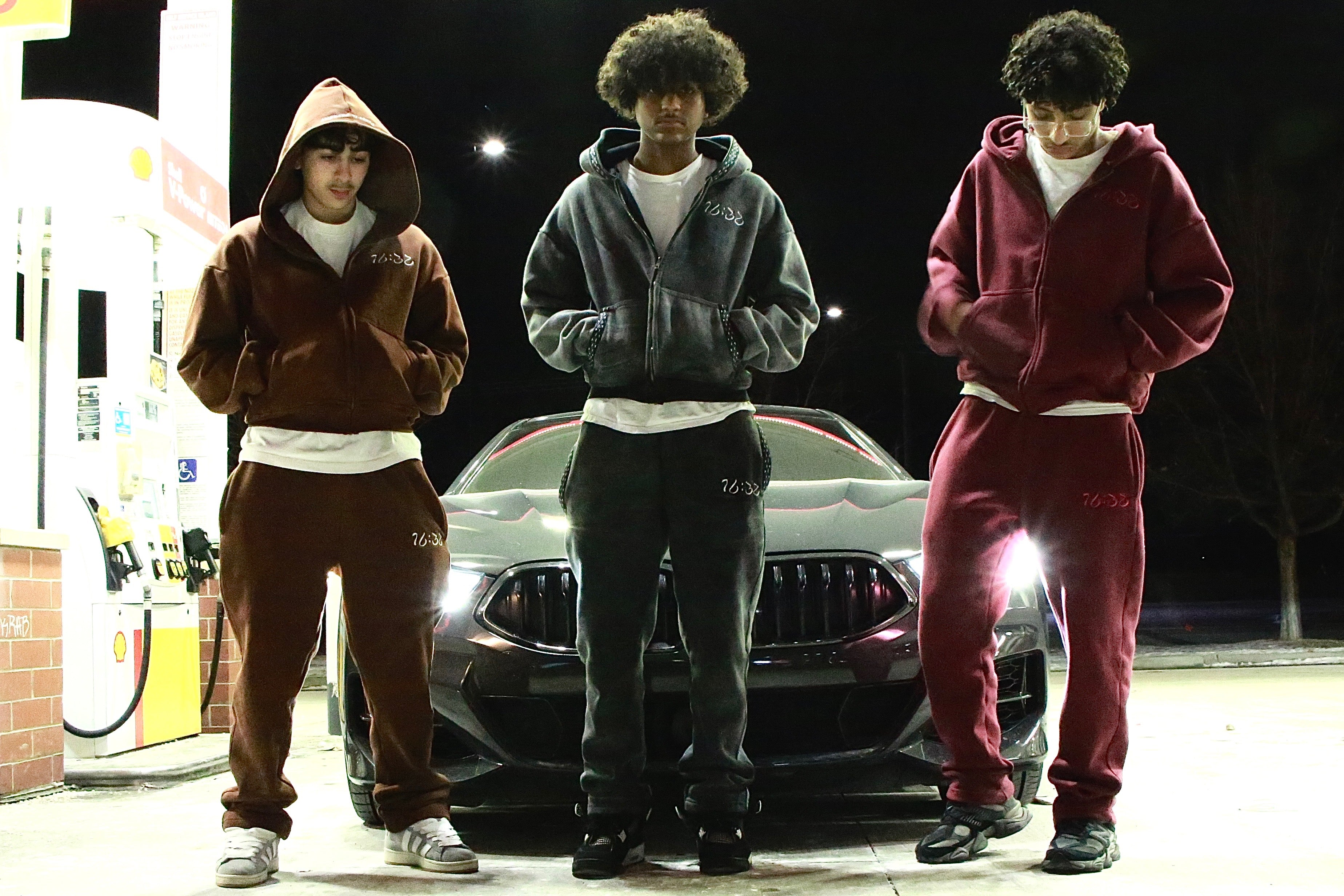 16:32 set (PRE ORDER)